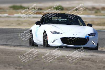 media/Oct-18-2025-Speed Ventures (Sat) [[8b3b7cf525]]/Yellow/Session 3 (Sunset)/